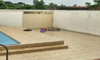 Imagem 4: 3 dormitórios, 1 suítes, 1 banheiros, 300M² de Área Total