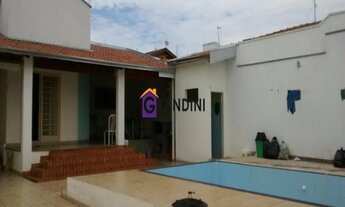 Imagem 3: 3 dormitórios, 1 suítes, 1 banheiros, 300M² de Área Total