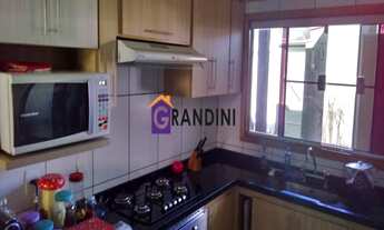 Imagem: 3 dormitórios, 1 suítes, 2 banheiro