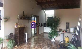 Imagem: 2 dormitórios, 2 suíte, 3 banheiro