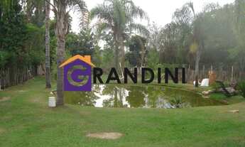 Imagem 3: 3 dormitórios, 3 suíte, 2 banheiro, 4 vagas na garagem, 2500M² de Área Construída