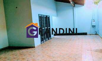 Imagem 2: 3 dormitórios, 1 suítes, 1 banheiros, 3 vagas na garagem