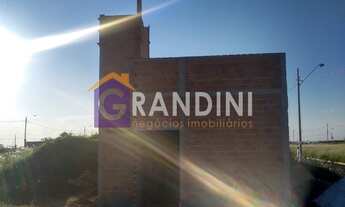 Imagem 2: Casa à venda no Jardim Portal do Lago - Mogi Mirim/SP 02 Dormitórios, sala, cozinha e ba