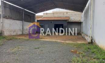 Imagem: 1 banheiros, 350M² de Área Construída