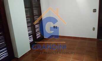 Imagem 6: 4 dormitórios, 2 banheiro, 2 vagas na garagem