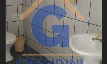 Imagem 2: 3 dormitórios, 1 suítes, 2 banheiro, 2 vagas na garagem, 150M² de Área Construída