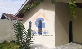 Imagem: 3 dormitórios, 1 banheiros, 1 vaga na garagem