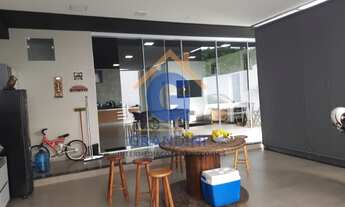 Imagem: 2 dormitórios, 2 suíte, 3 banheiro, 360M²