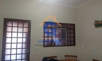 Imagem 4: 3 dormitórios, 1 suítes, 3 banheiro, 2 vagas na garagem, 390M² de Área Construída