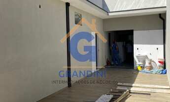 Imagem 7: 3 dormitórios, 1 suítes, 2 banheiro, 2 vagas na garagem, 200M² de Área Construída