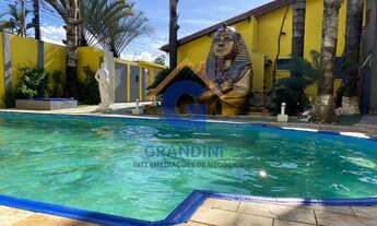 Imagem 2: 5 dormitórios, 5 suíte, 2 banheiro, 2 vagas na garagem