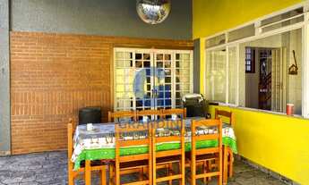 Imagem 5: 5 dormitórios, 5 suíte, 2 banheiro, 2 vagas na garagem