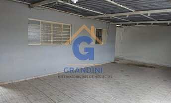 Imagem 2: 3 dormitórios, 1 suítes, 2 banheiro, 1 vaga na garagem, 300M² de Área Construída