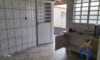 Imagem 6: 3 dormitórios, 1 banheiros, 1 vaga na garagem, 200M² de Área Construída