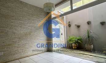 Imagem 3: 3 dormitórios, 1 suítes, 2 banheiro, 1 vaga na garagem, 200M² de Área Construída