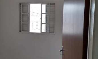 Imagem 5: 3 dormitórios, 1 banheiros, 1 vaga na garagem, 200M² de Área Construída