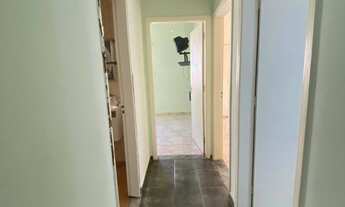 Imagem 7: 3 dormitórios, 1 suítes, 2 banheiro, 1 vaga na garagem, 252M² de Área Construída