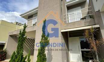 Imagem: 3 dormitórios, 1 suítes, 2 banheiro, 1