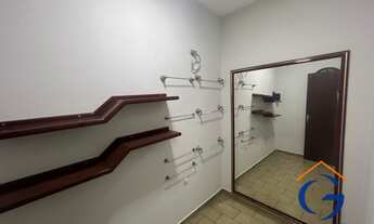 Imagem 7: Casa a venda com 4 suítes e 3 banheiros