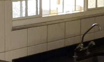 Imagem 5: 2 dormitórios, 1 banheiros, 1 vaga na garagem, 200M² de Área Construída