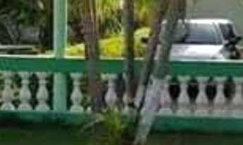 Imagem: 3 dormitórios, 4 banheiro, 5 vagas na garagem