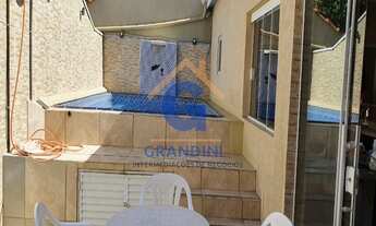 Imagem 5: 3 dormitórios, 2 banheiro, 250M² de Área Construída