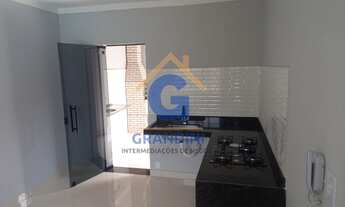 Imagem 2: 3 dormitórios, 2 banheiro, 200M² de Área Construída