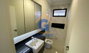 Imagem 6: 3 dormitórios, 1 suítes, 2 banheiro, 300M² de Área Construída