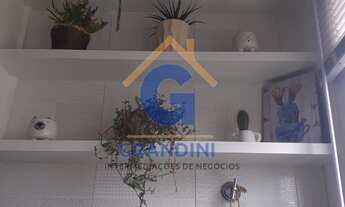 Imagem 5: 2 dormitórios, 1 banheiros, 1 vaga na garagem, 46M² de Área Construída