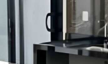 Imagem 5: Linda casa em condomínio com 01 suíte master com closet, e 02 outras suítes; Piscina; e ár