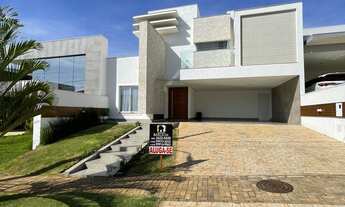 Imagem: 3 dormitórios, 1 suítes, 1 vaga na garagem