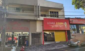 Imagem: 4 dormitórios, 1 suítes, 1 vaga na garagem