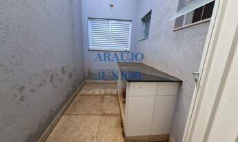 Imagem 4: CASA COM PISCINA PARA VENDA EM EXCELENTE LOCALIZAÇÃO