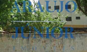 Imagem: Terreno de esquina com 393m², próximo