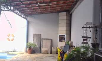 Imagem 6: Casa Residencial com Área de Lazer e Piscina