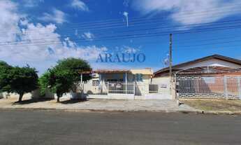 Imagem 2: Casa à venda em Americana-SP, bairro São Luiz, 3 quartos, 1 sala, 1 banheiro, 2 vagas de g