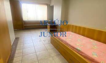 Imagem 2: Casa de luxo em condomínio: 4 quartos, 2 suítes, 3 salas, 4 banheiros, 9 vagas e 470m² em