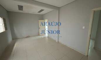 Imagem 7: Casa comercial para locação no Centro de Americana com 6 salas, 3 banheiros, 5 vagas de ga