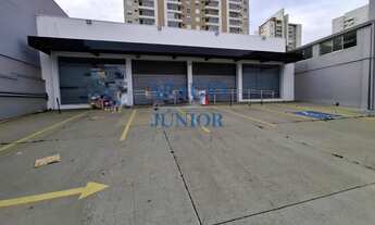 Imagem 7: Salão Comercial de Alto Padrão na Vila Frezzarim: 1 Sala, 3 Banheiros, 10 Vagas e 274m² em