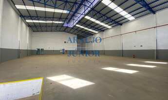 Imagem 2: Galpão Industrial em Condomínio com 1021m² em -SP: Salão Amplo, Pé Direito de 8m, Porta pa