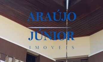 Imagem: Ótimo sobrado de fundo para Venda no bairro