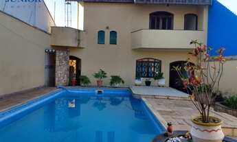 Imagem 2: Casa à venda em Americana-SP, Vila Santa Catarina: 6 quartos, 3 suítes, 3 salas, 4 banheir