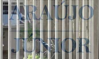 Imagem 2: Casa à Venda em Americana-SP: 4 Quartos, 1 Suíte, 2 Salas, 4 Banheiros, 5 Vagas de Garagem