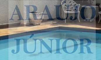 Imagem 1: Casa à Venda em Americana-SP: 4 Quartos, 1 Suíte, 2 Salas, 4 Banheiros, 5 Vagas de Garagem