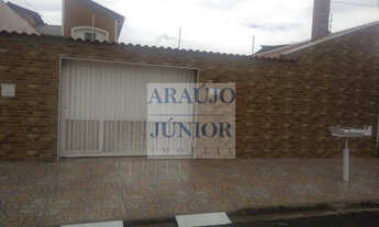 Imagem: CASA À VENDA COM 3 DORMITÓRIOS E SUÍTE