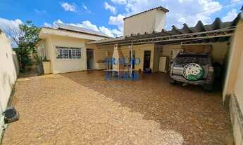 Imagem: CASA PARA VENDER EM ÓTIMA LOCALIZAÇÃO