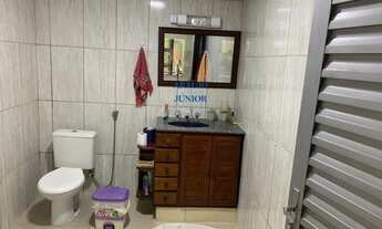 Imagem 7: Casa com 3 Quartos e 2 banheiros à Venda, 372 m² por R$ 640.000