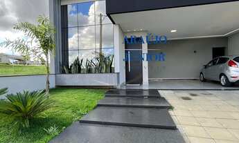 Imagem 3: Casa de Condomínio com 2 Quartos e 2 banheiros à Venda, 200 m² por R$ 1.990.000