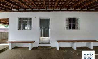 Imagem: Duas casas e pomar à venda, 771m² de terreno