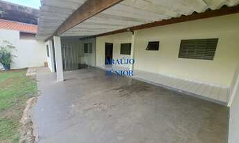 Imagem 4: Oportunidade! Casa com amplo espaço e muito bem localizada!